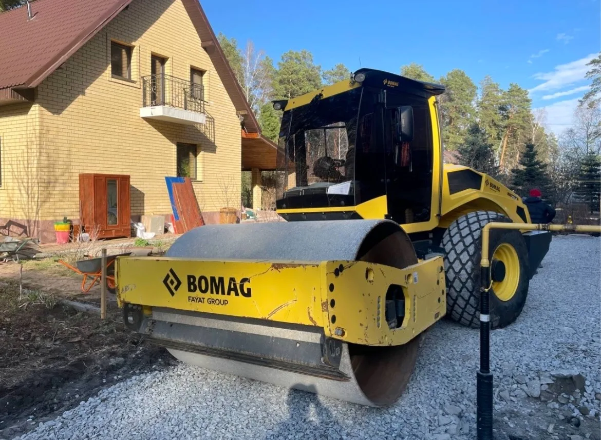 Грунтовой виброкаток "BOMAG BW 216 D"